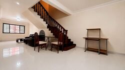 Blk 221 Kovan Green (Hougang), HDB Executive #581896441